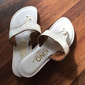 Kino sandals